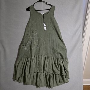 NWT Cristina Vergani Green Floral Embroidered Linen Blend Midi Dress Size Small